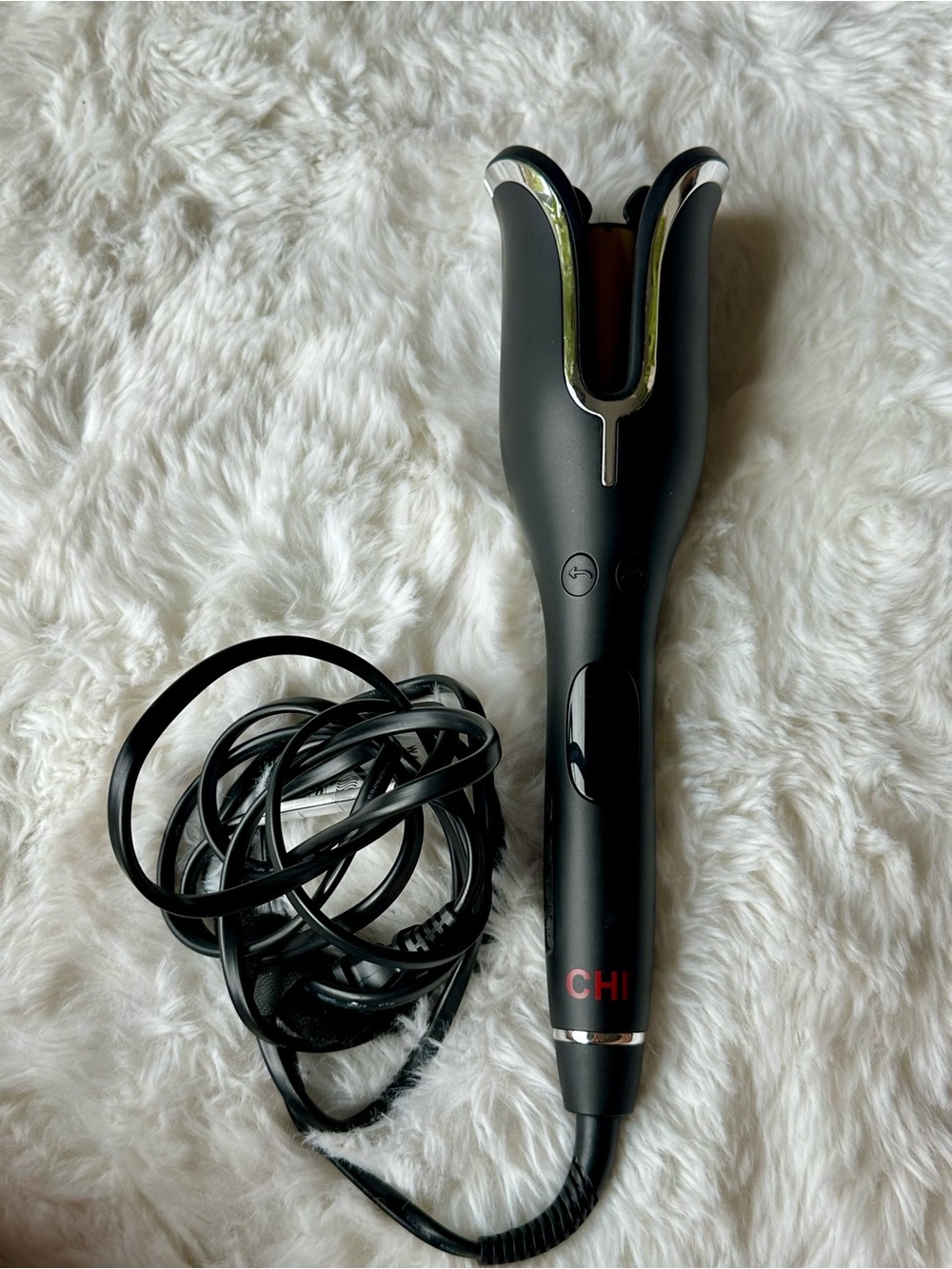 CHI Black Automatic Hair Curler - Easy One-Touch Styling